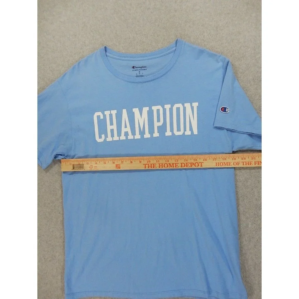 Champion Chest Logo Short Sleeve Crew Tee Shirt (Mens Medium) Sky‎ Blue - Picture 5 of 9